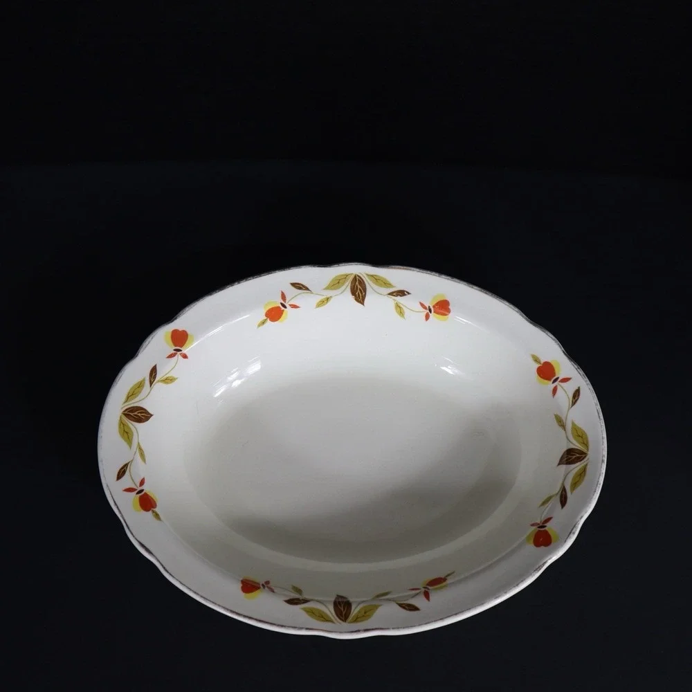 Vintage Hall Superior Jewel Autumn Leaf Pattern Serving Bowl‎ 10.25
